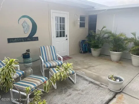 2025 Date Palm Avenue