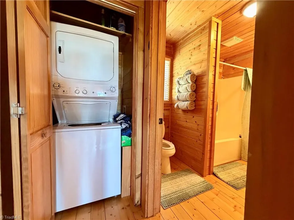 217 Fairview Drive Traphill, NC 28685