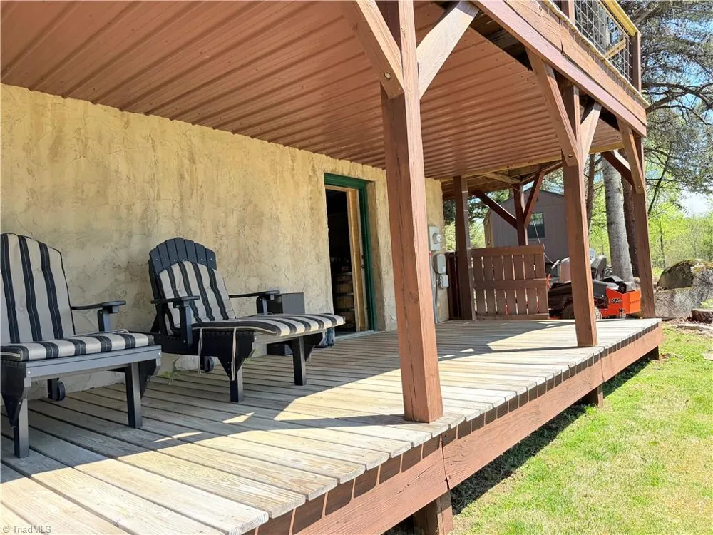 217 Fairview Drive Traphill, NC 28685
