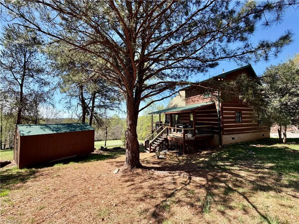 217 Fairview Drive Traphill, NC 28685