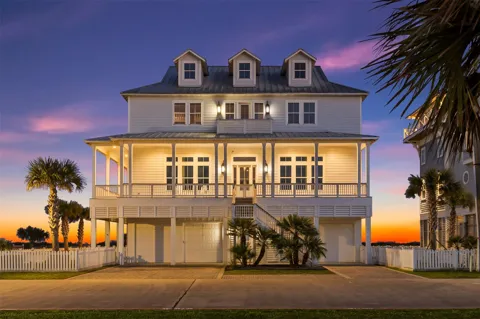 11707 Beachside