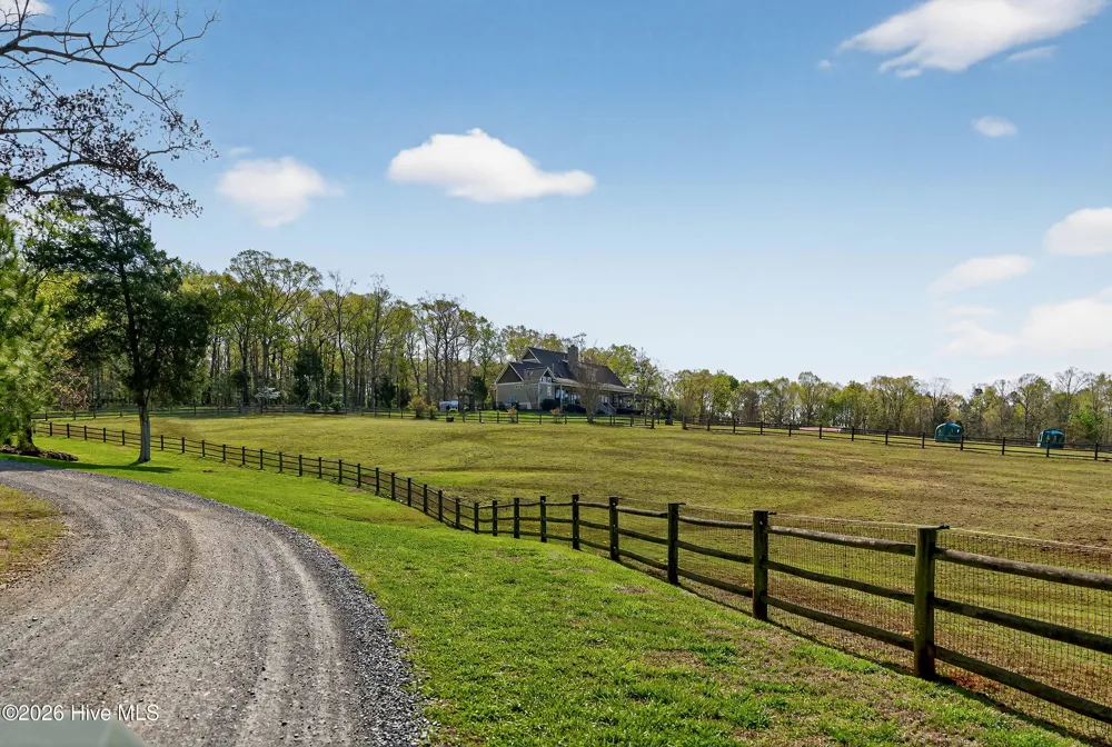548 Double N Road Pittsboro, NC 27312