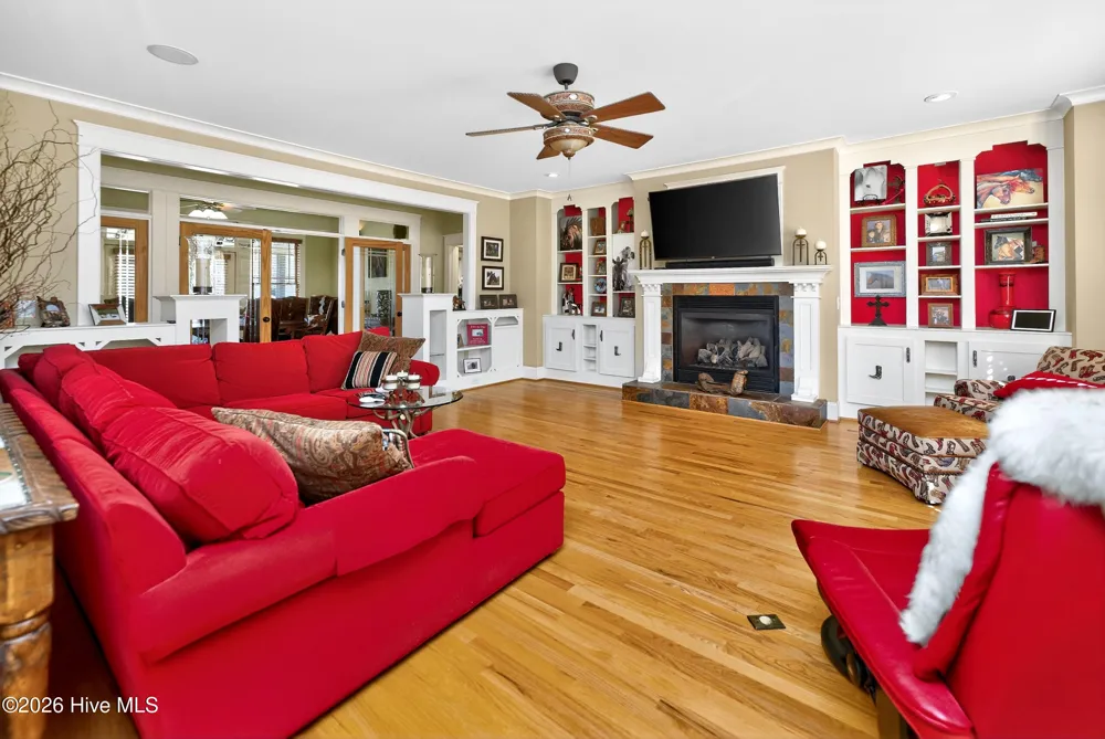 548 Double N Road Pittsboro, NC 27312