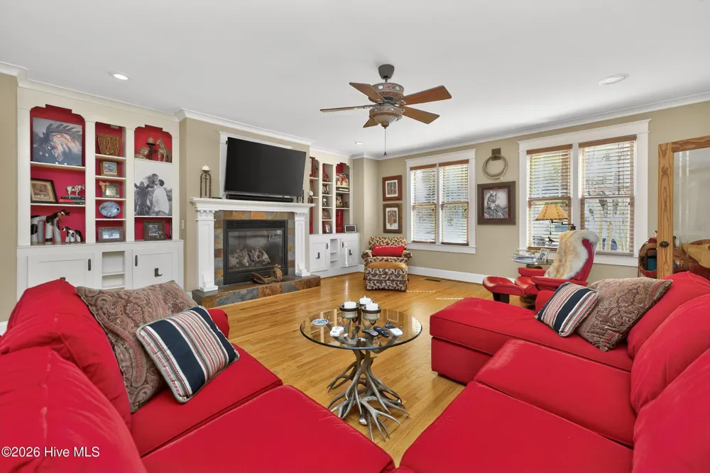 548 Double N Road Pittsboro, NC 27312