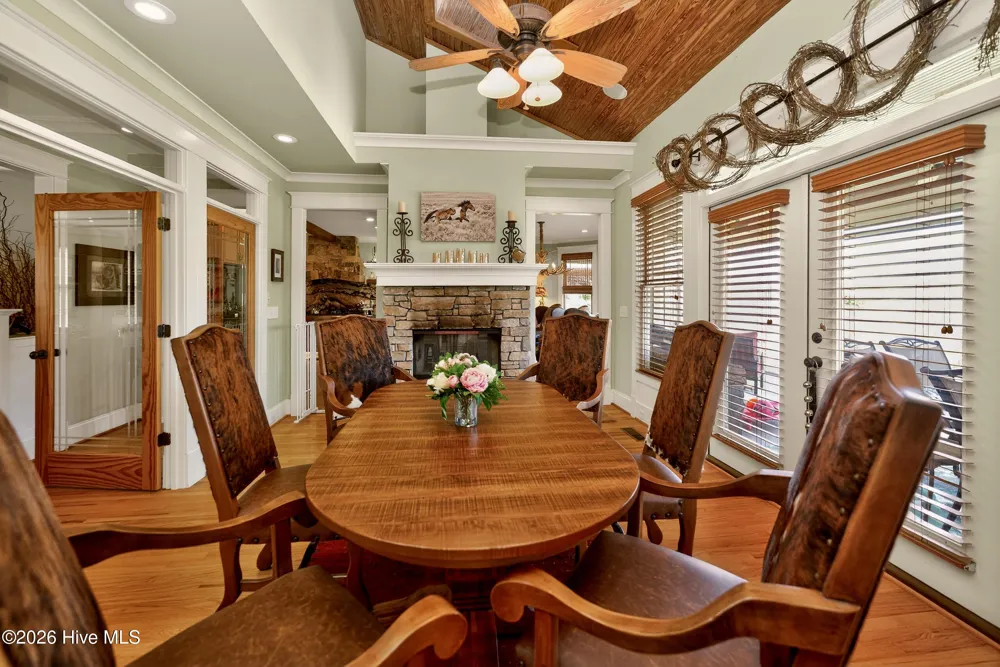 548 Double N Road Pittsboro, NC 27312