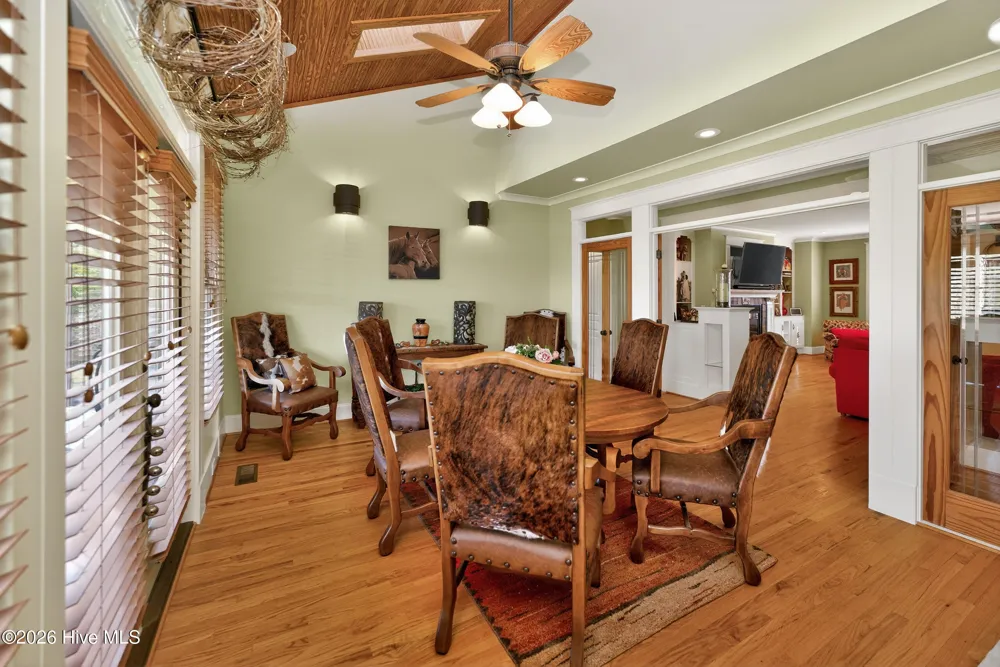 548 Double N Road Pittsboro, NC 27312