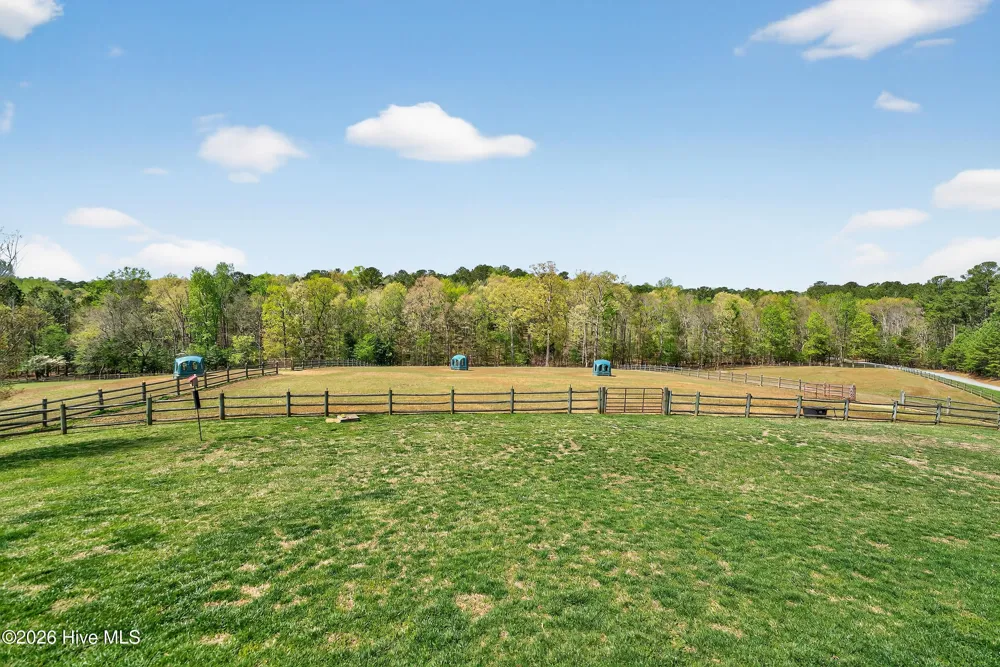 548 Double N Road Pittsboro, NC 27312