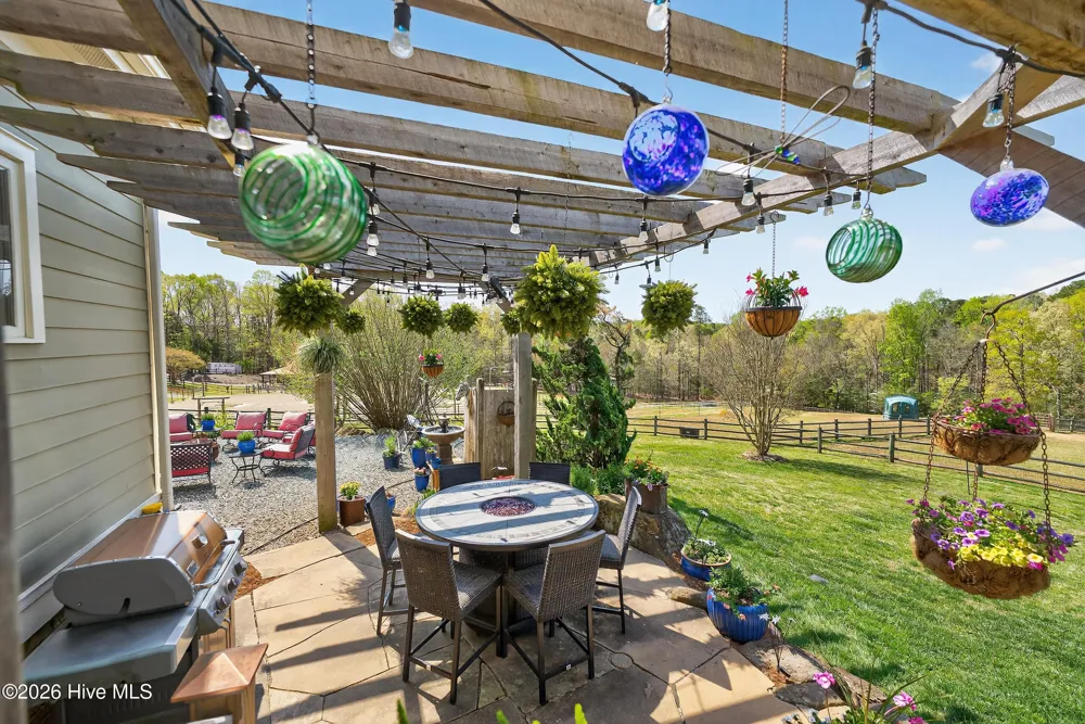548 Double N Road Pittsboro, NC 27312