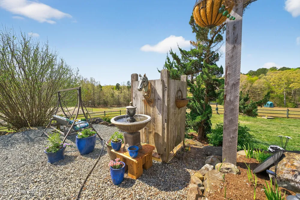 548 Double N Road Pittsboro, NC 27312