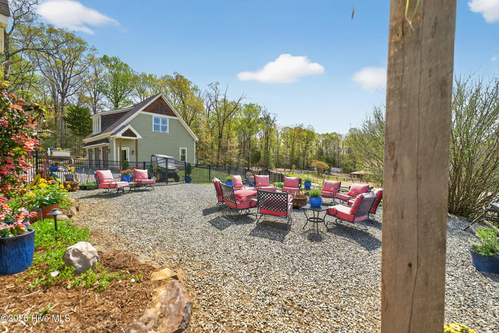 548 Double N Road Pittsboro, NC 27312