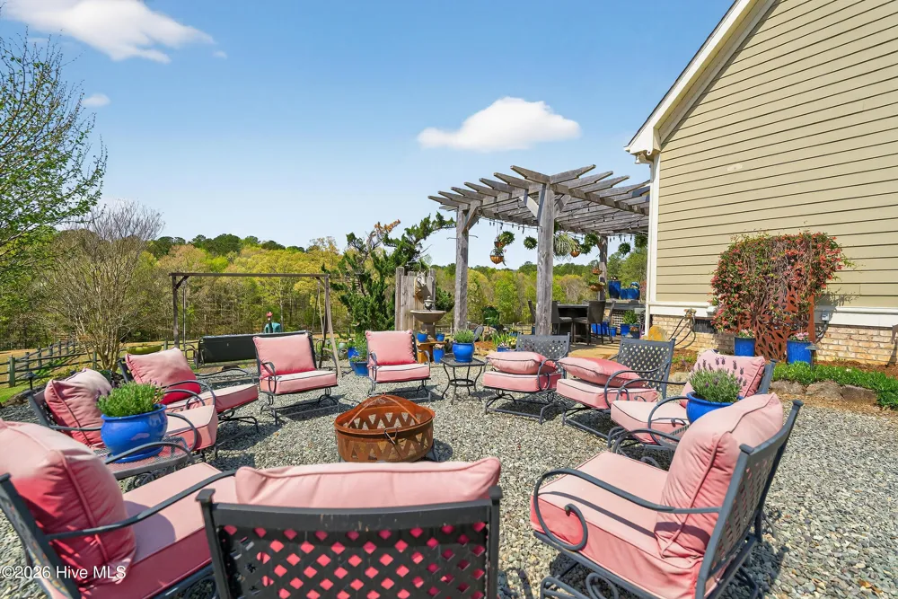 548 Double N Road Pittsboro, NC 27312