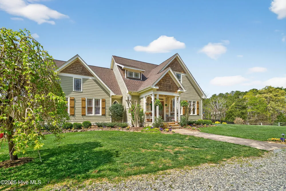 548 Double N Road Pittsboro, NC 27312