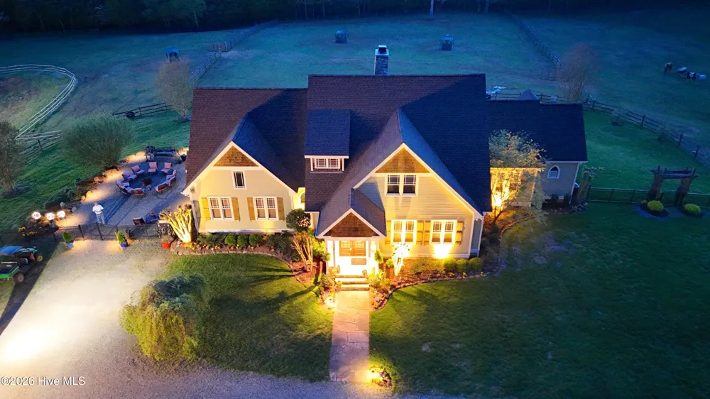 548 Double N Road Pittsboro, NC 27312