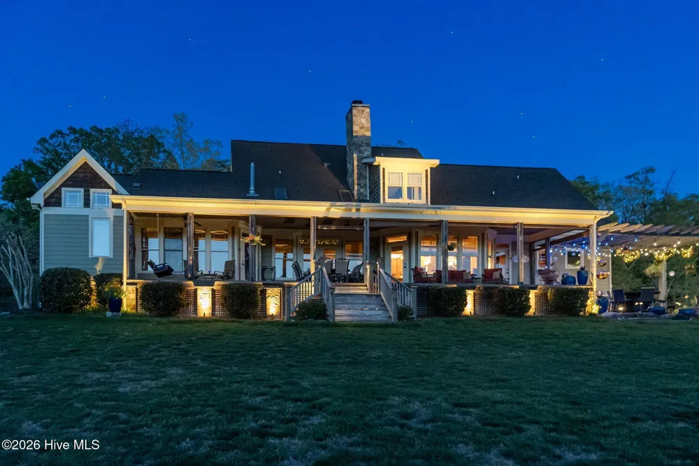 548 Double N Road Pittsboro, NC 27312
