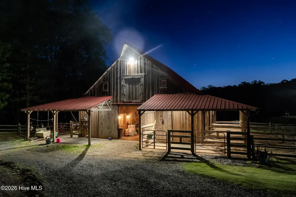 548 Double N Road Pittsboro, NC 27312