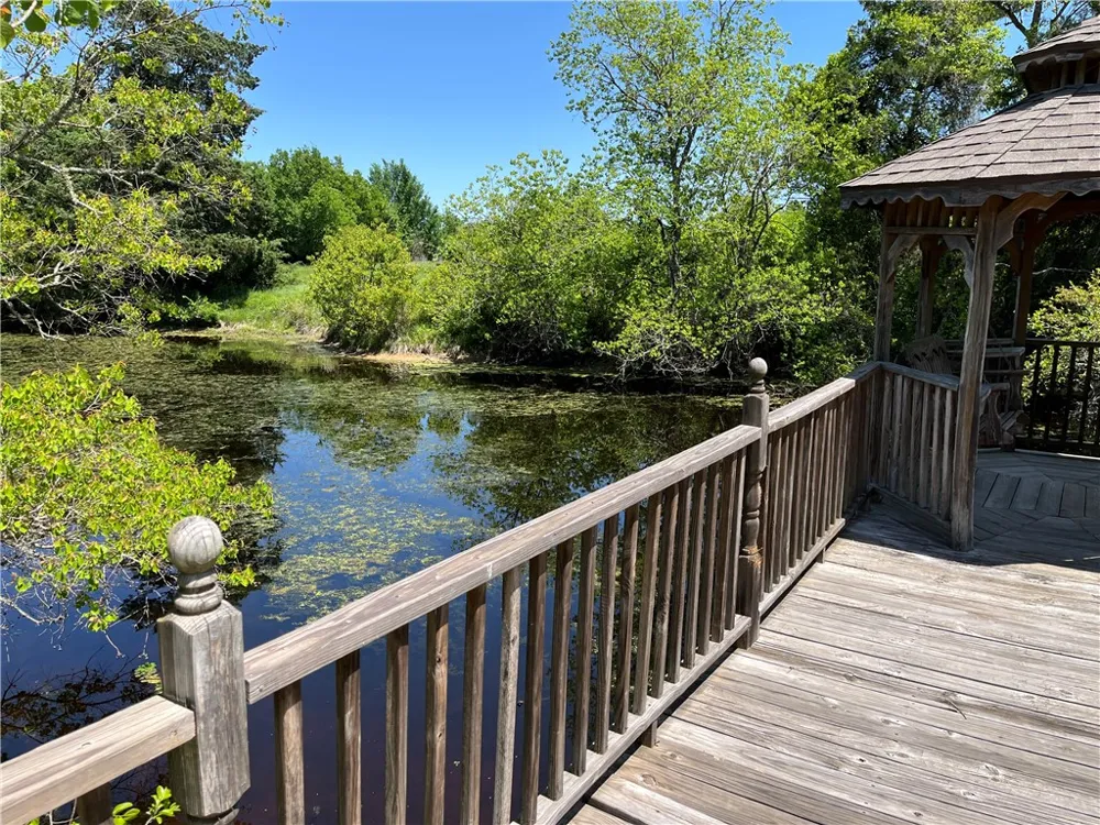 1100 Maple Calvert, TX 77837