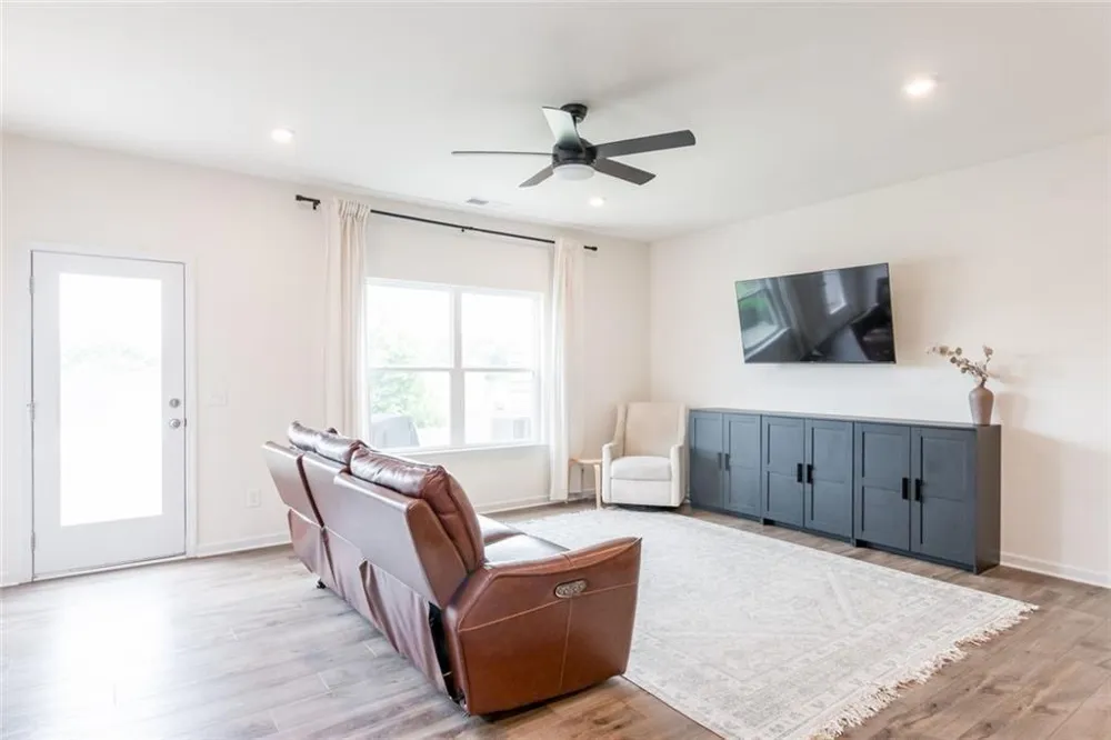 23 Felton Walk Cartersville, GA 30120