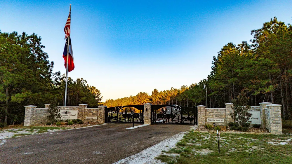313 King Ranch Road South Onalaska, TX 77360