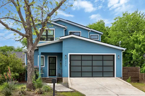 1004 Lott Avenue