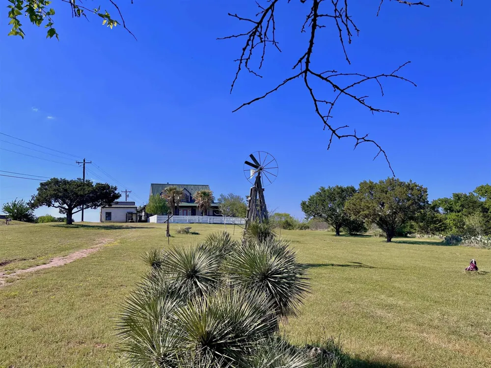 510 Eldorado Street Tow, TX 78672