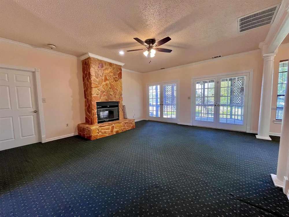 510 Eldorado Street Tow, TX 78672