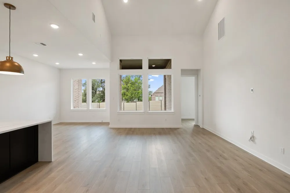 1110 Blue Moon Drive Georgetown, TX 78628