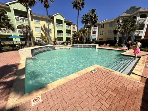 7000 Seawall Boulevard #125