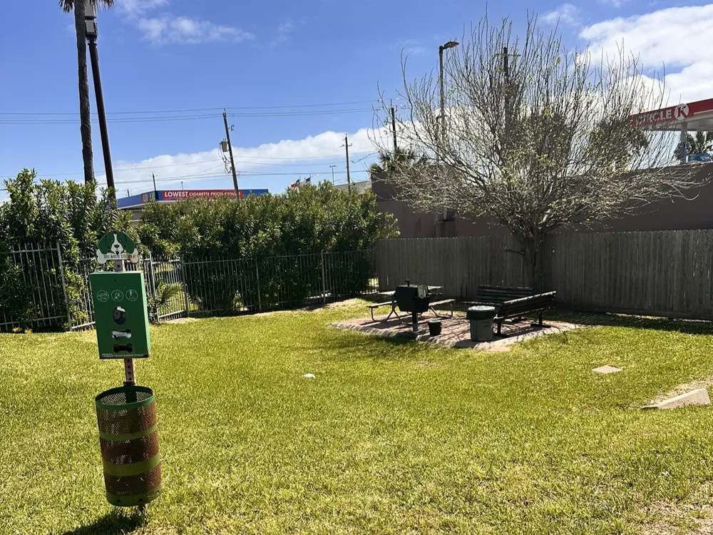 7000 Seawall Boulevard #125 Galveston, TX 77551