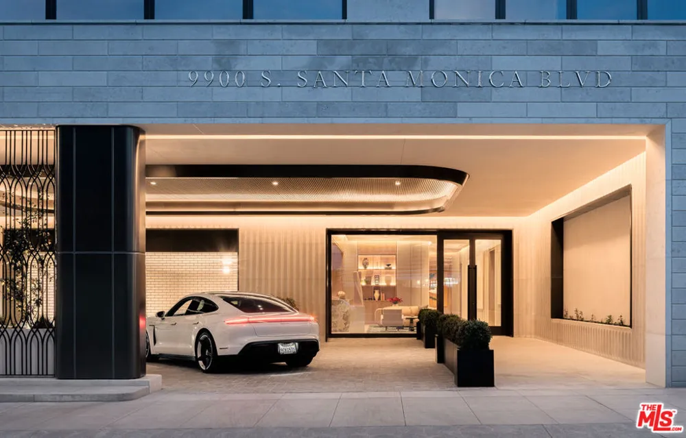 9900 S Santa Monica Boulevard #PHE Beverly Hills, CA 90212