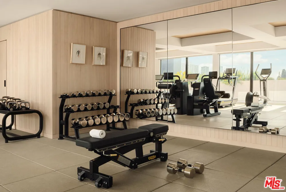 9900 S Santa Monica Boulevard #PHE Beverly Hills, CA 90212