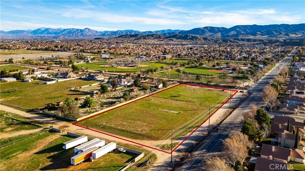 30th Palmdale, CA 93551