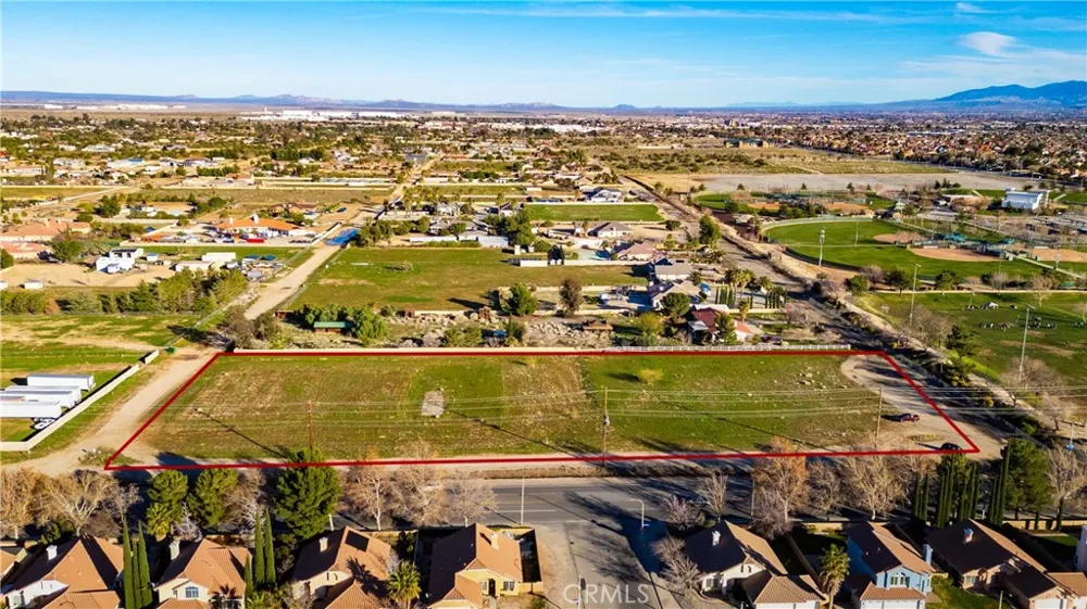 30th Palmdale, CA 93551