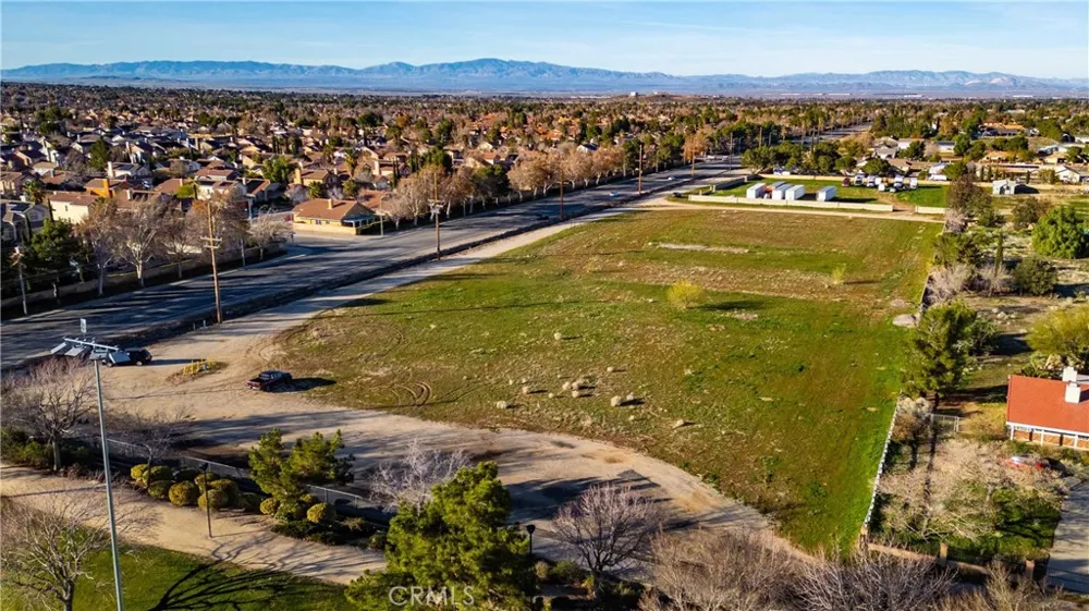 30th Palmdale, CA 93551