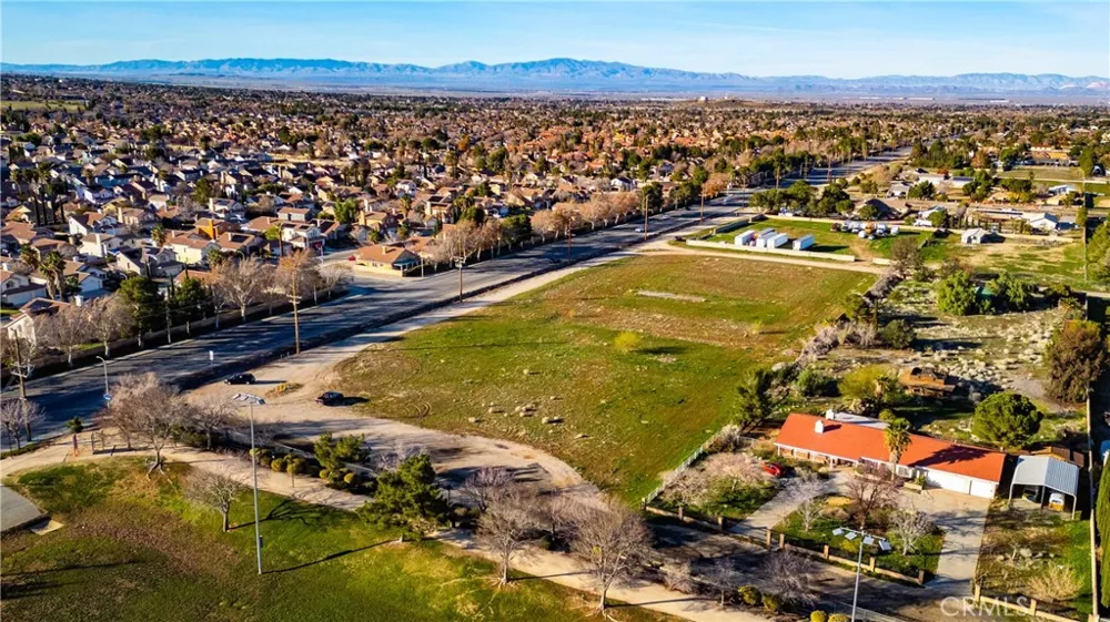 30th Palmdale, CA 93551