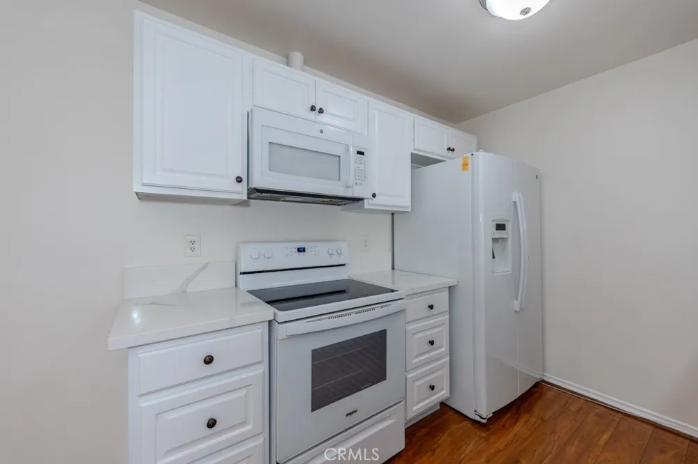 23222 Orange #4 Lake Forest, CA 92630