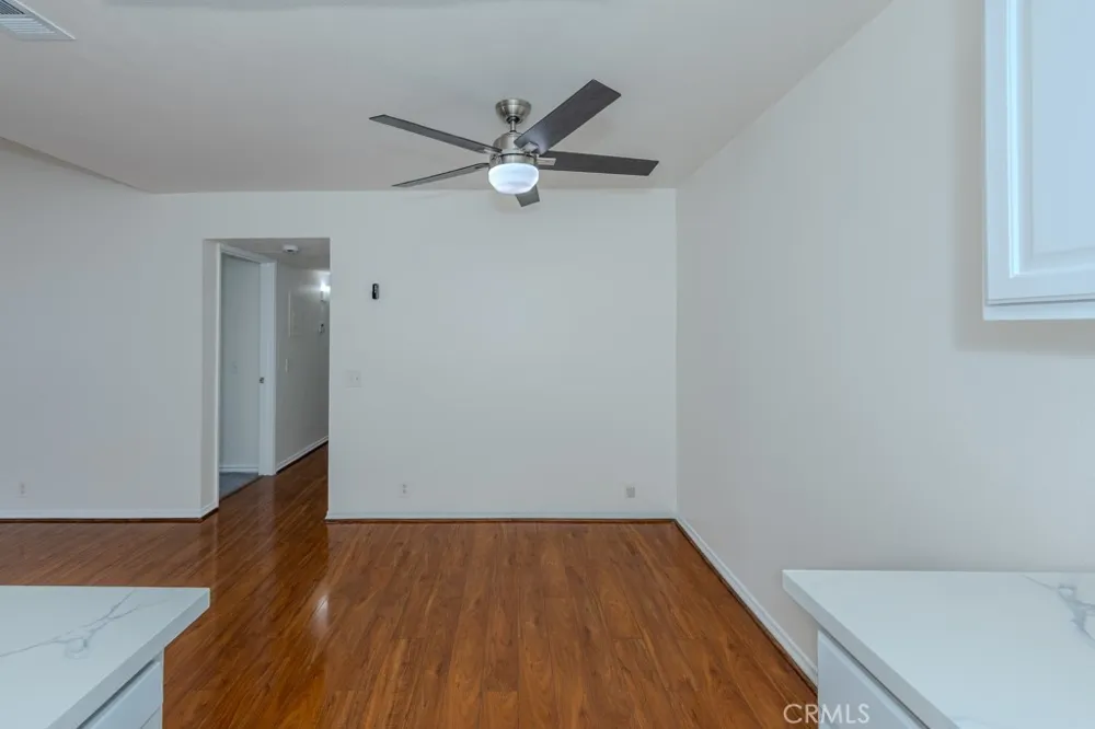 23222 Orange #4 Lake Forest, CA 92630