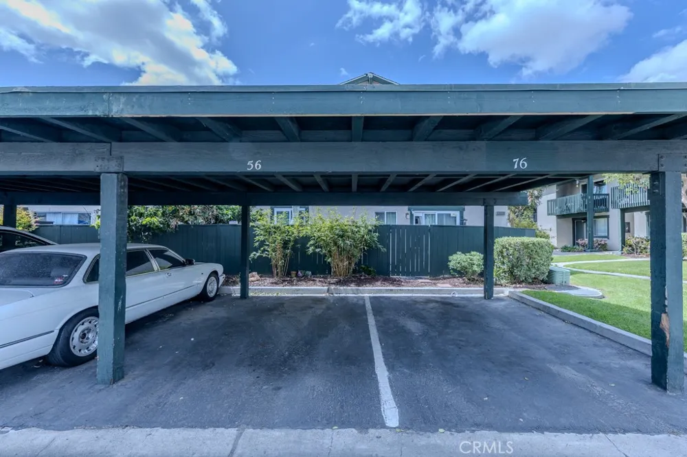 23222 Orange #4 Lake Forest, CA 92630
