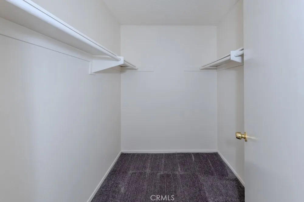 23222 Orange #4 Lake Forest, CA 92630