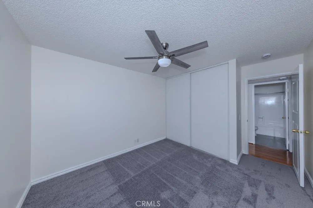 23222 Orange #4 Lake Forest, CA 92630