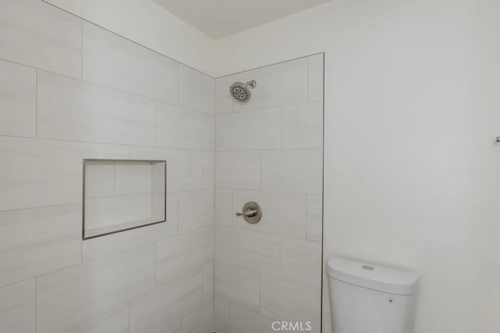23222 Orange #4 Lake Forest, CA 92630