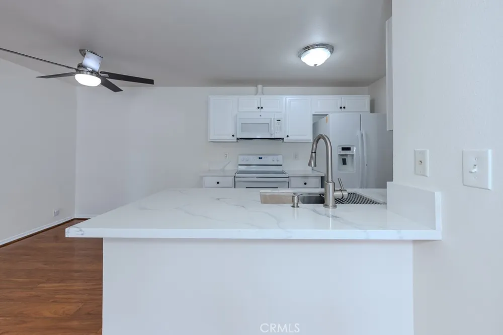 23222 Orange #4 Lake Forest, CA 92630