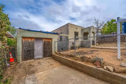 1023 De Garmo Drive