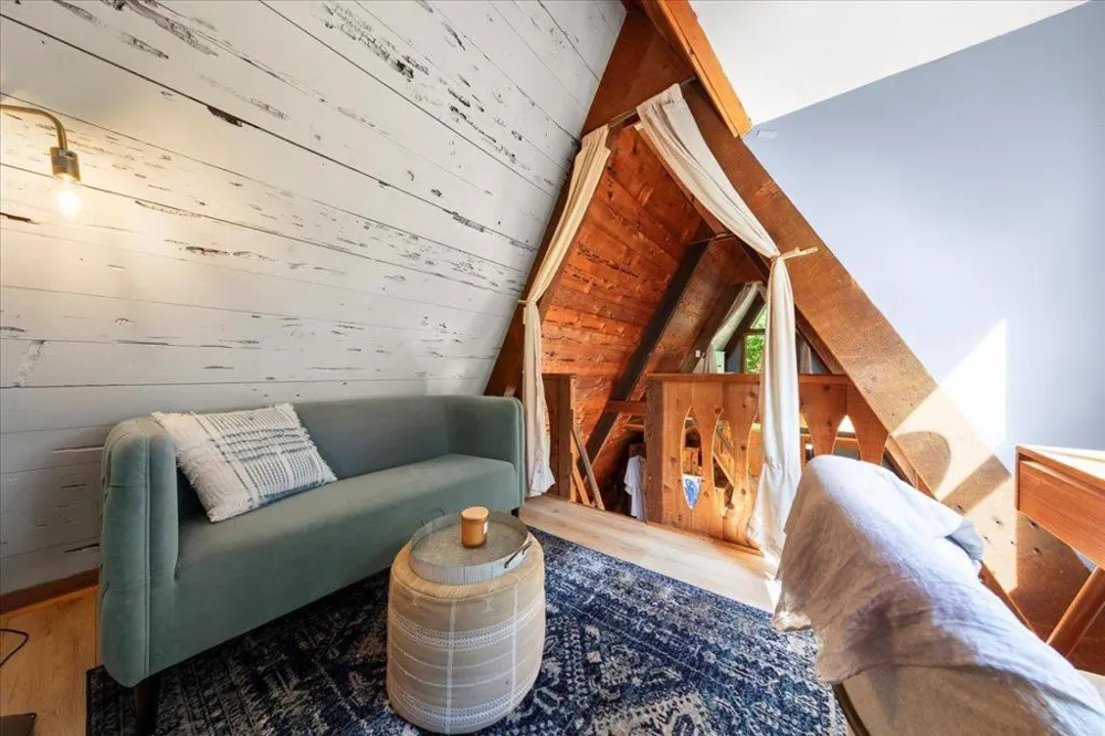 65 Hitchcock Carmel Valley, CA 93924