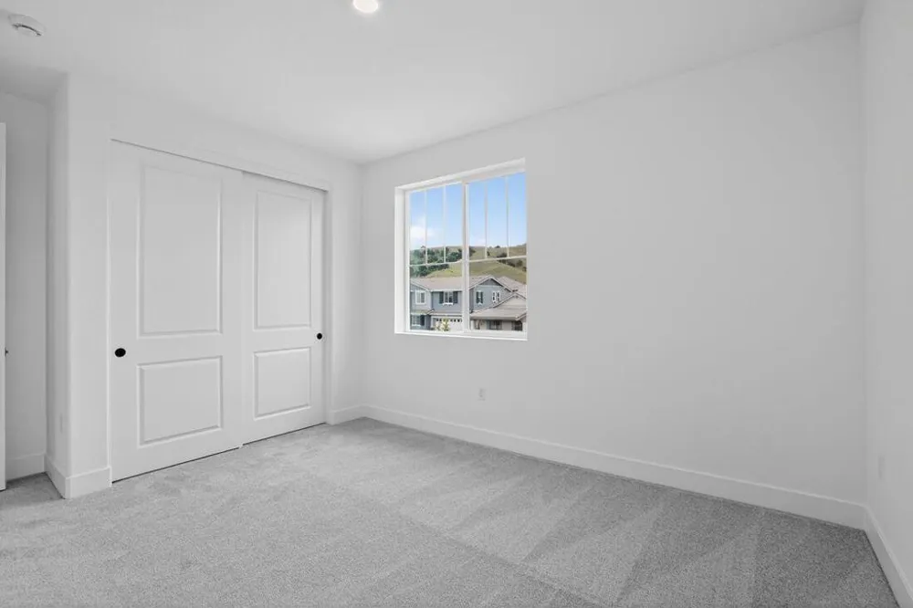 196 Golden Gate Lane Vacaville, CA 95687