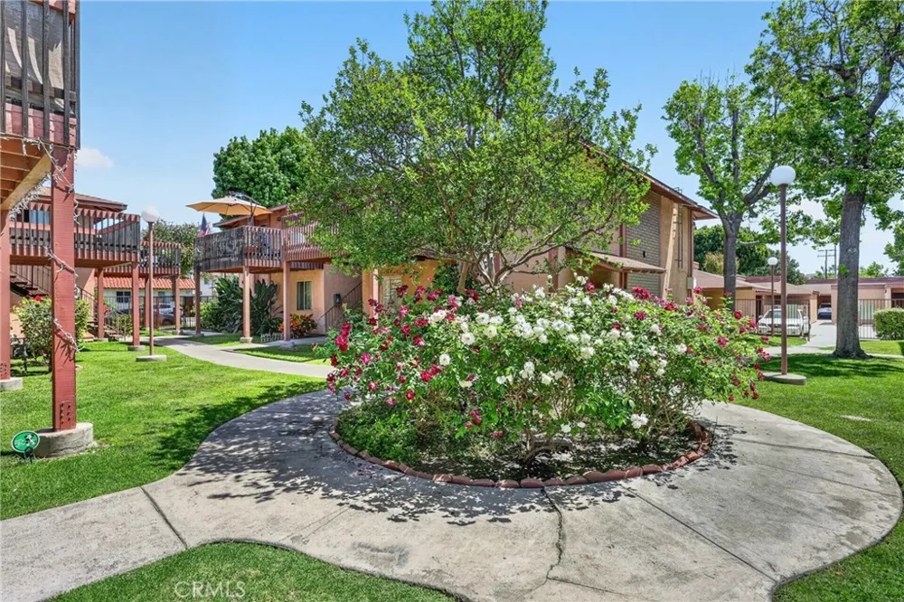 5905 Rosemead Blvd #21 Pico Rivera, CA 90660