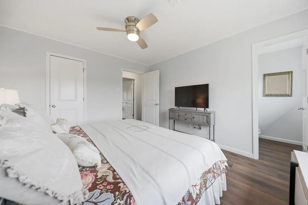 1620 W Us Highway 290 Carmine, TX 78932