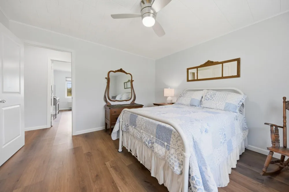 1620 W Us Highway 290 Carmine, TX 78932