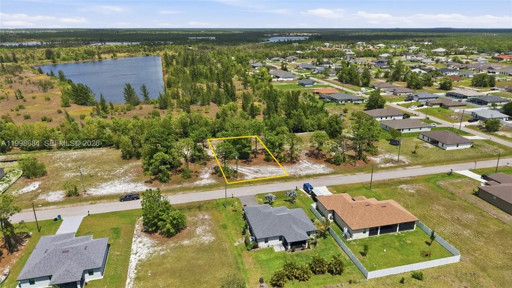 2817 NW 27th ST Cape Coral, FL 33993