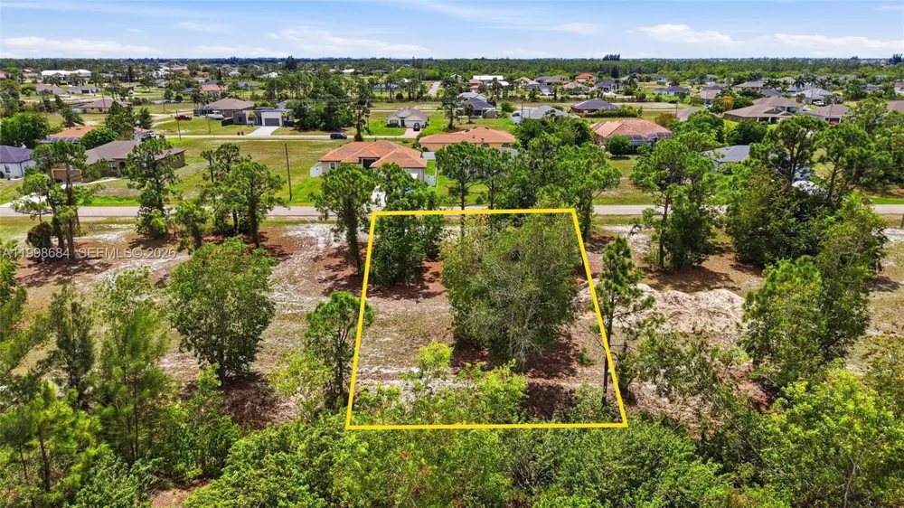 2817 NW 27th ST Cape Coral, FL 33993