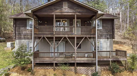 359 Whippoorwill Trail